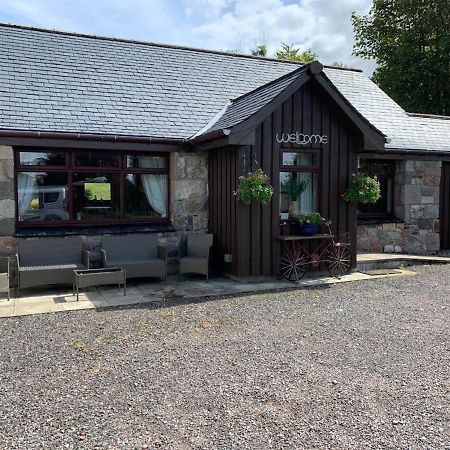 Snowberry Cottages No1 오니치 외부 사진